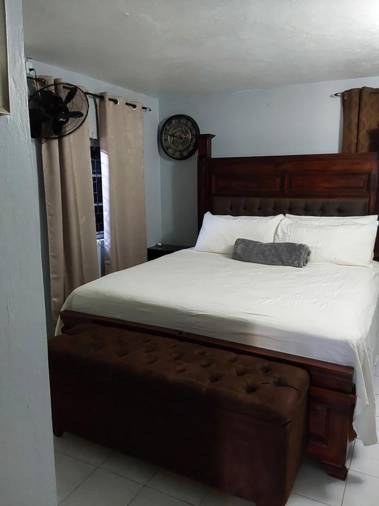 Zipcode Hideaway Guesthouse Portmore Dış mekan fotoğraf